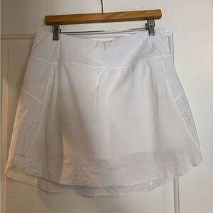 Athleta Run With It 16” Skort